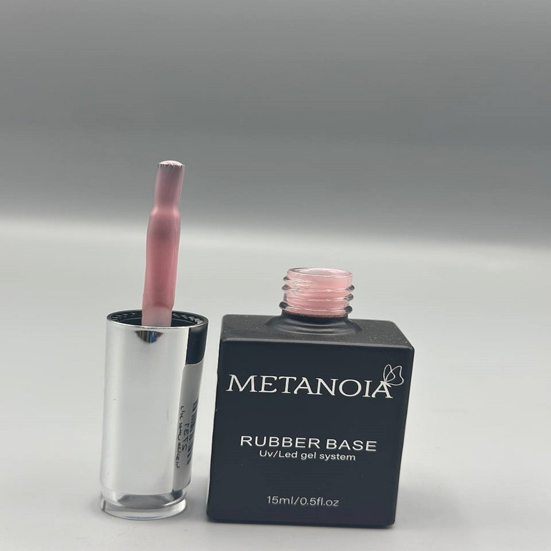 رابر بیس ناخن متانویا مدل MT05