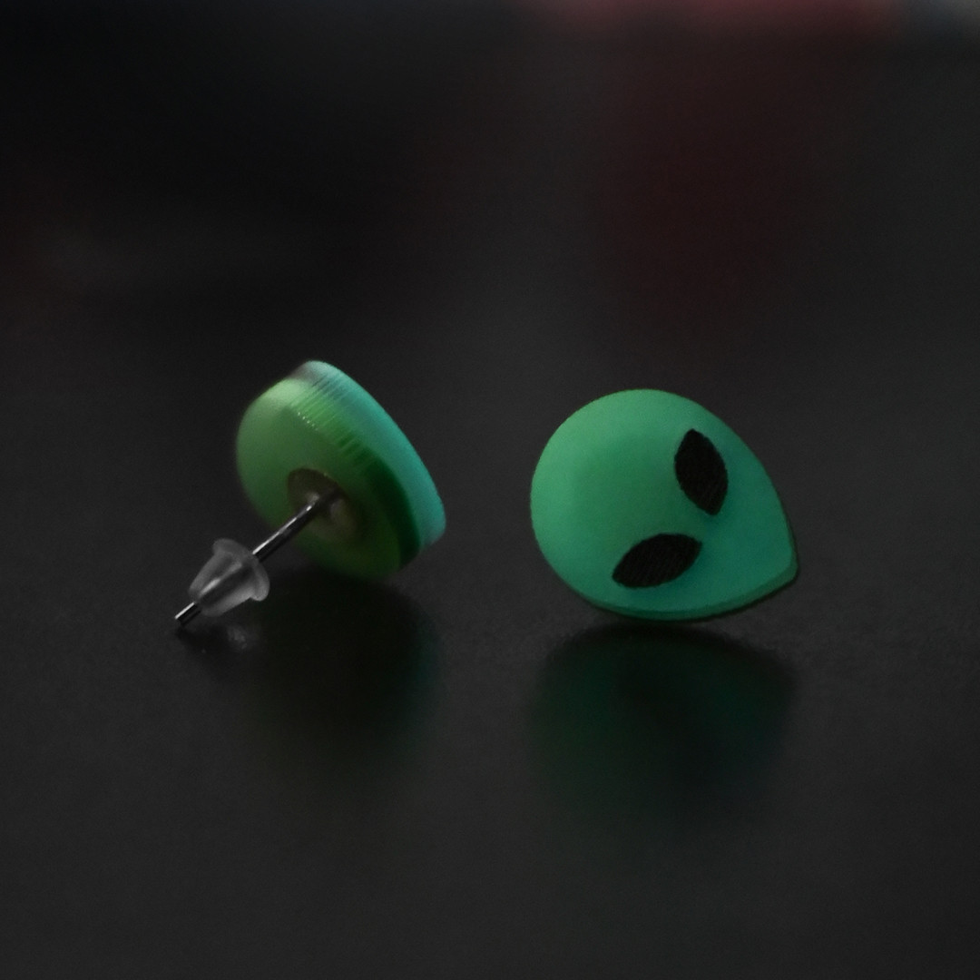 گوشواره زنانه مدل رزین شبتاب PRE_100 گوشواره زنانه مدل رزین شبتاب PRE_100