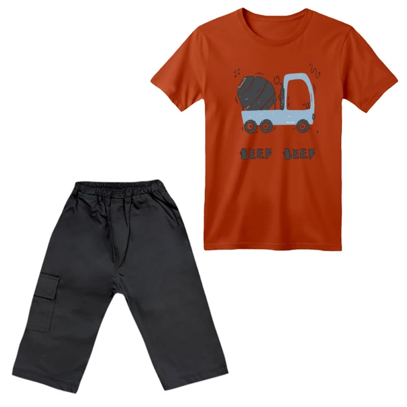 ست تی‌شرت آستین کوتاه و شلوارک پسرانه مدل ماشین کد ۱۱