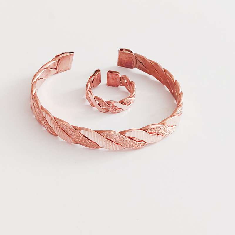 نیم ست  زنانه مدل مسی کد 007