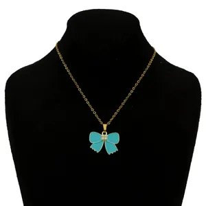 گردنبند زنانه مدل پاپیون مرواریددار زیبا کد GZ-Bh-30