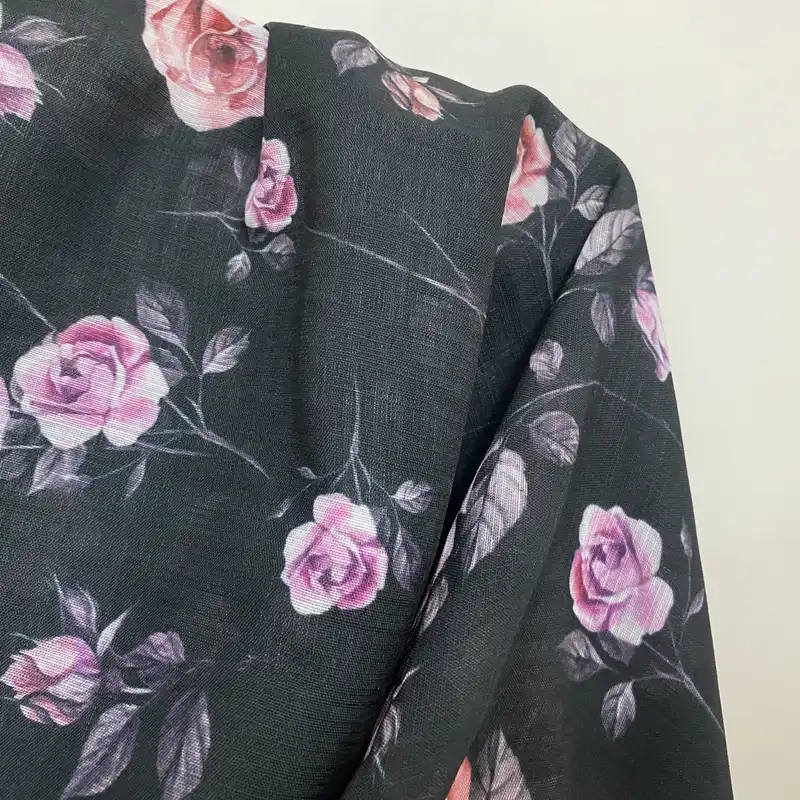 روسری زنانه مدل نخ چهارفصل منگوله دار کد 971