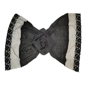 شال زنانه مدل وال اسلپ حاشیه دانتل مجلسی