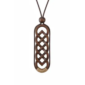 گردنبند دستساز مدل سلتیک کد AW_373