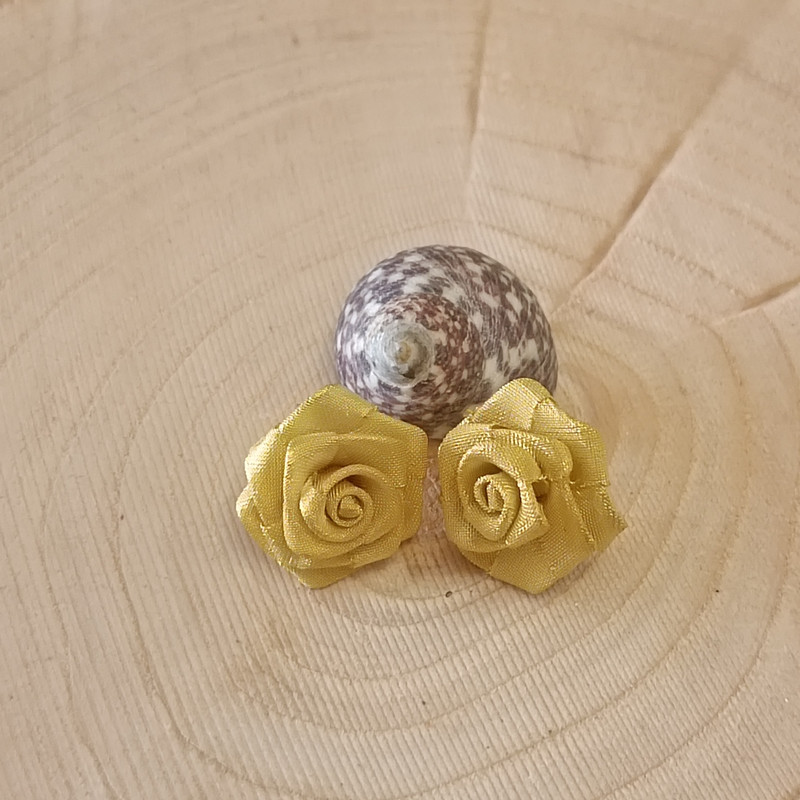 گوشواره زنانه مدل گل گوشواره زنانه مدل گل