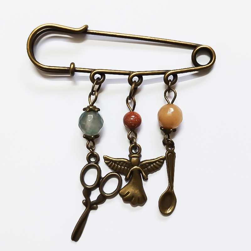 سنجاق سینه زنانه مدل رایبد سنجاق سینه زنانه مدل رایبد