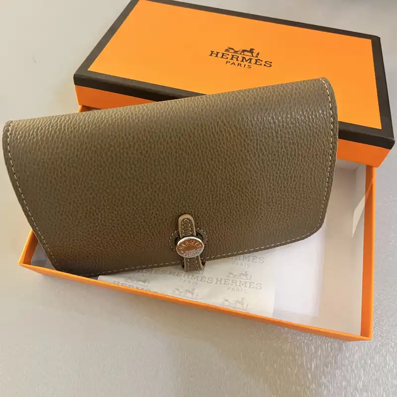 کیف پول زنانه مدل H-S-0004