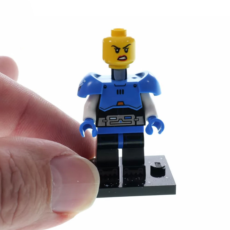 لگو سری مینی فیگور فضایی 26 مدل قهرمان فضایی