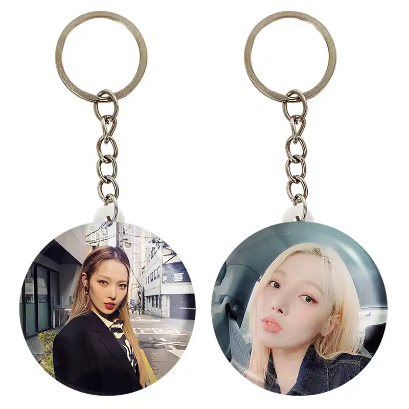 جاکلیدی خندالو مدل سومین گروه کارد Kard کد 2014320149 مجموعه 2 عددی