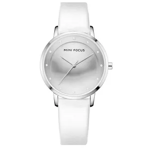 ساعت مچی عقربه ای زنانه مینی فوکوس مدل 0332WH