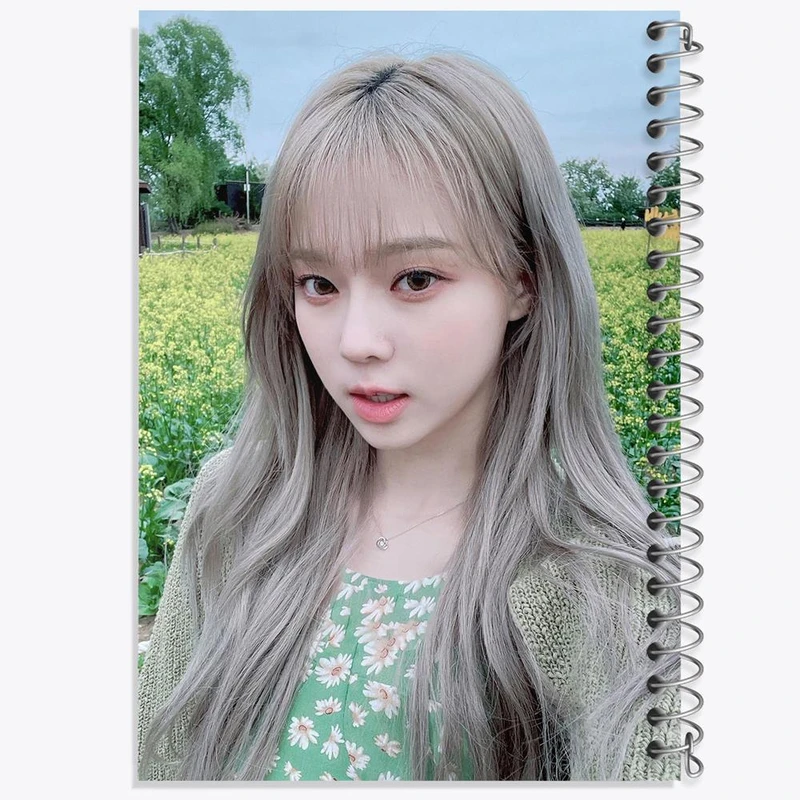 دفتر ژورنال نویسی 50 برگ خندالو مدل نقطه ای طرح وینتر گروه آسپا Aespa کد 19739