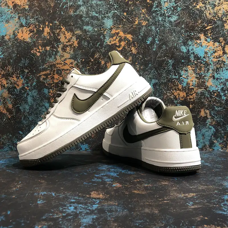 کفش پیاده روی مدل   AIR FORCE 1 WHYASH-100070006