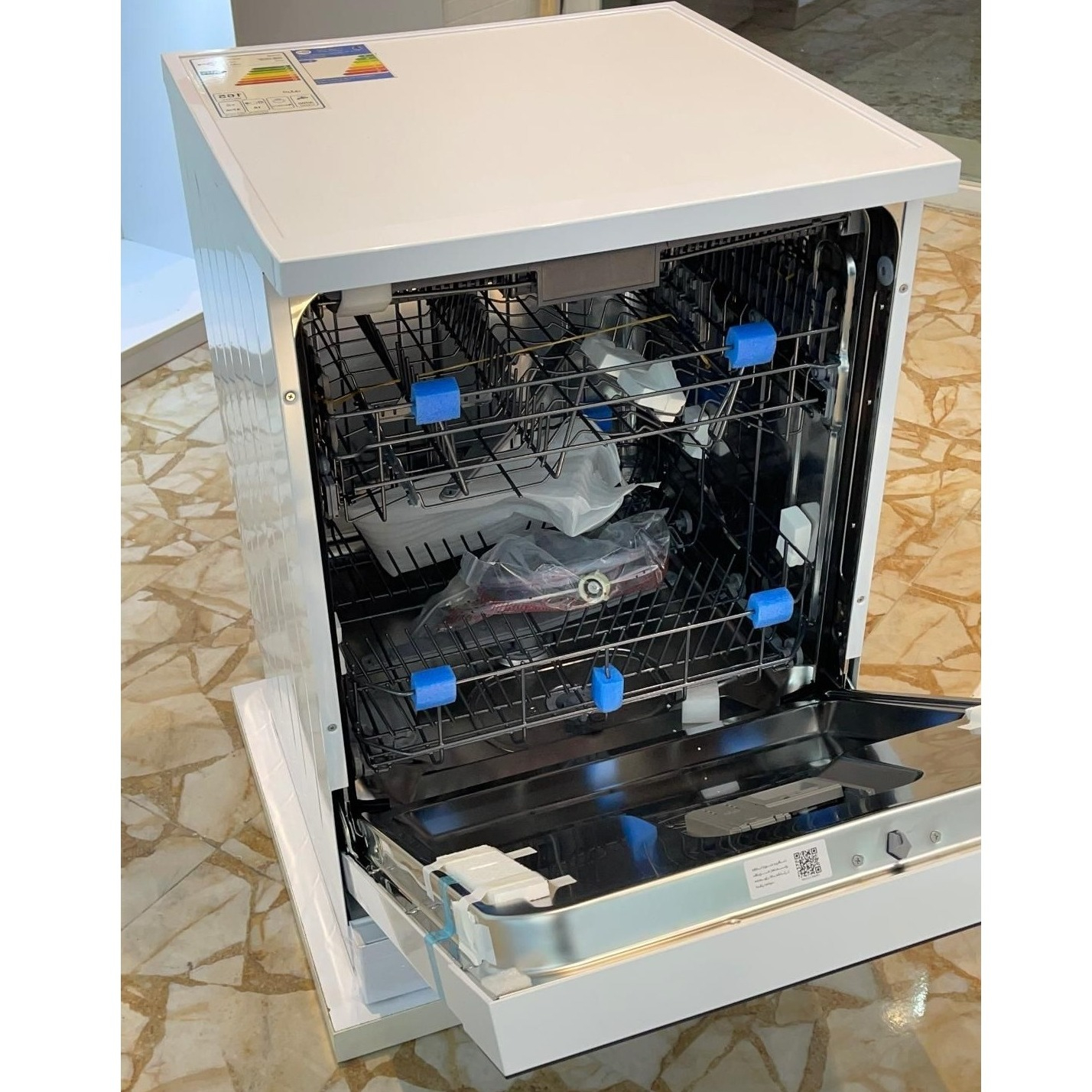 ماشین ظرفشویی 16 نفره کلور مدل CDW-H16TW1