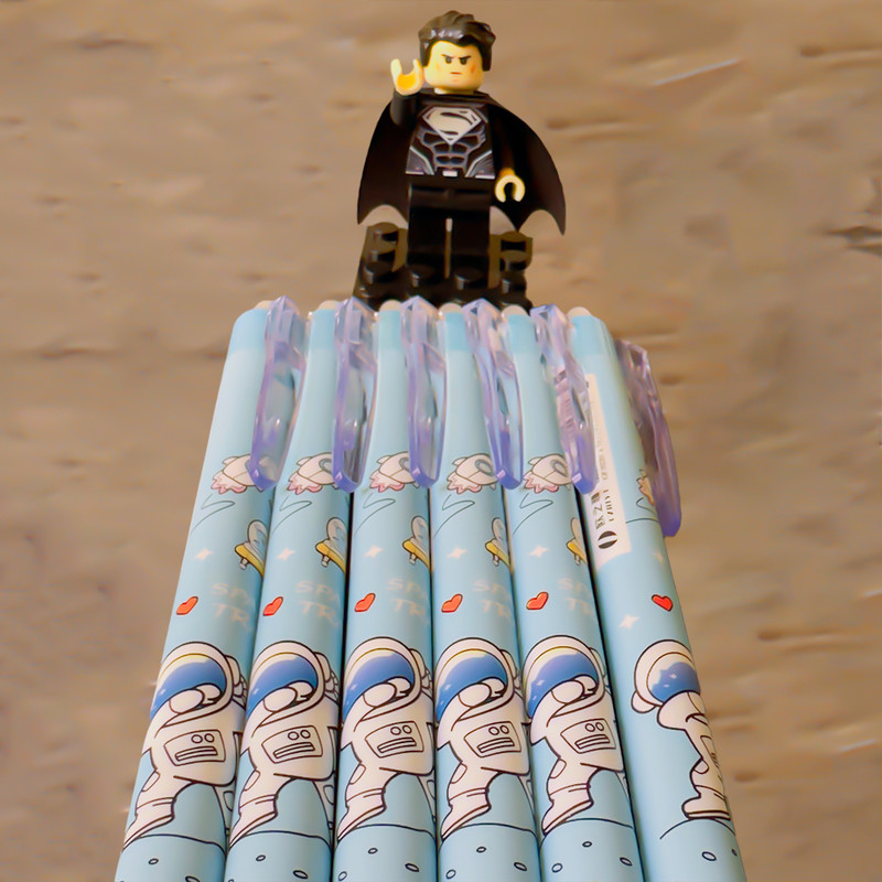 خودکار  مدل پاکن دار کلیکی طرح فضانورد