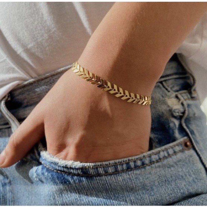 دستبند زنانه مدل تیغ ماهی کد 22