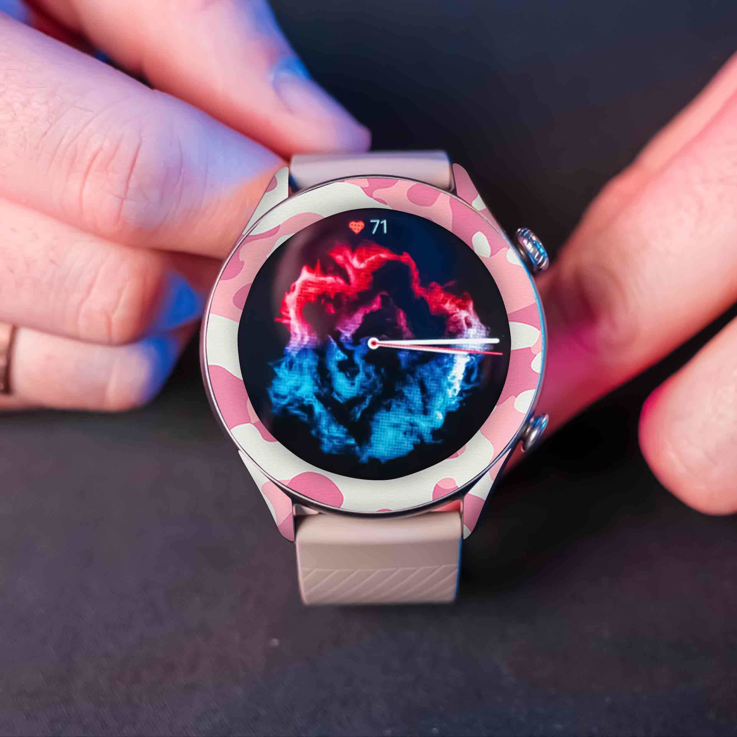 برچسب ماهوت طرح Army-Pink مناسب برای ساعت هوشمند آمازفیت GTR 3