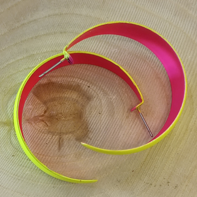 گوشواره زنانه مدل هلال عروسکی