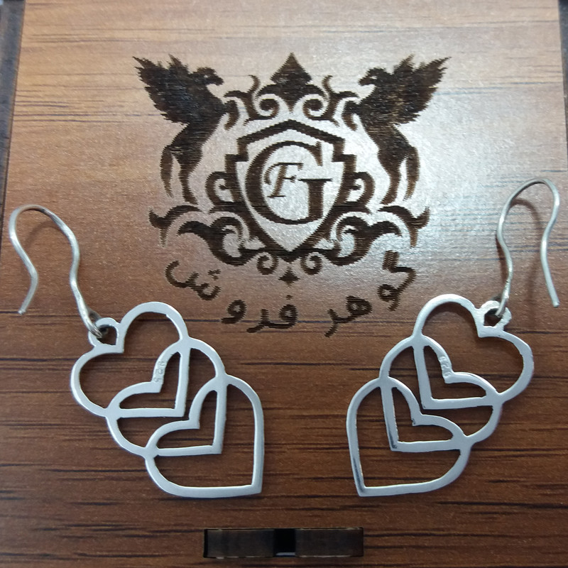 گوشواره نقره زنانه مدل قلب تو در تو عصایی