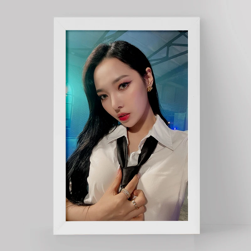 تابلو خندالو مدل سومین گروه کارد Kard کد 20151