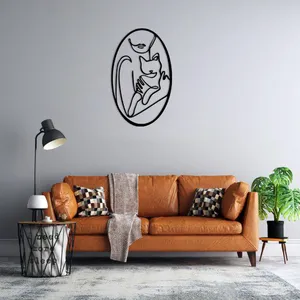 دیوارکوب ماهوت طرح قاب دختر و گربه 