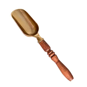 قاشق آجیل خوری مدل دسته چوبی کد 01