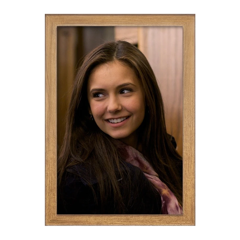 تابلو خندالو مدل الینا گیلبرت خاطرات یک خون آشام  The Vampire Diaries  کد 23697