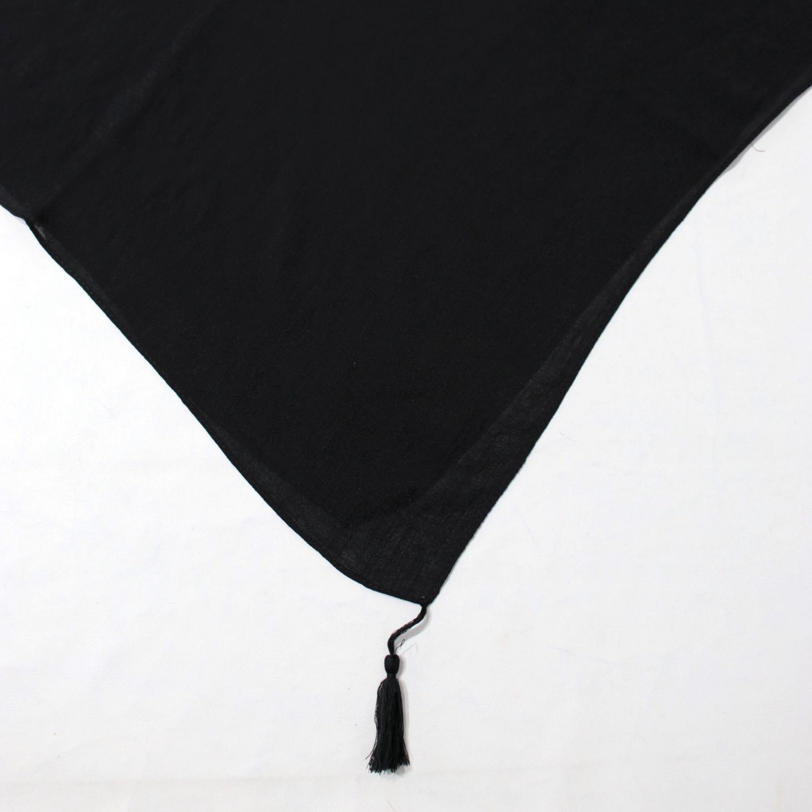 روسری زنانه مدل نخی ساده قواره 140 منگوله دار کد ana-4097 -  - 9