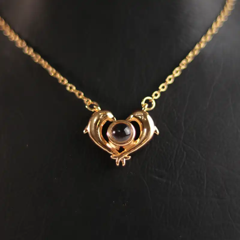 گردنبند زنانه مدل دوستت دارم به صد زبان دنیا 30