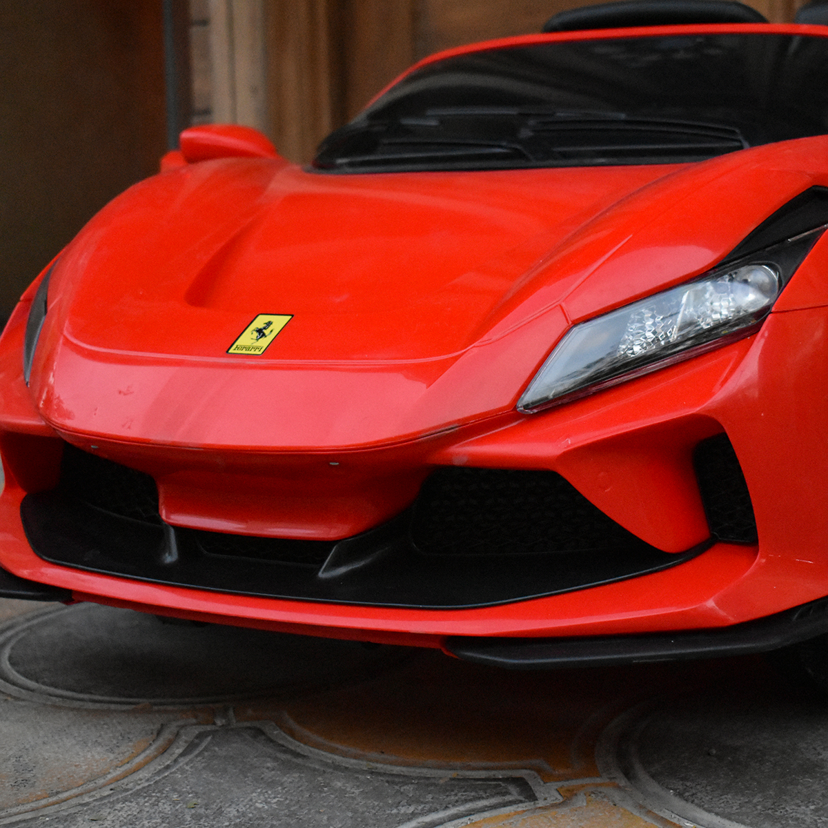 ماشین شارژی مدل فراری اسپایدر