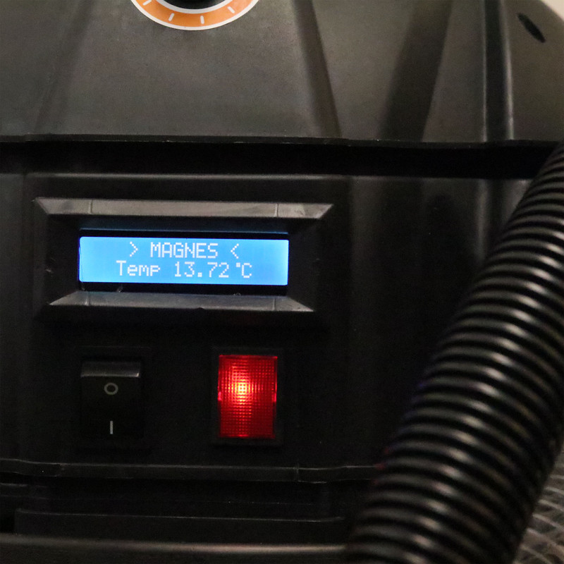 دستگاه مکنده مدل ماگنس