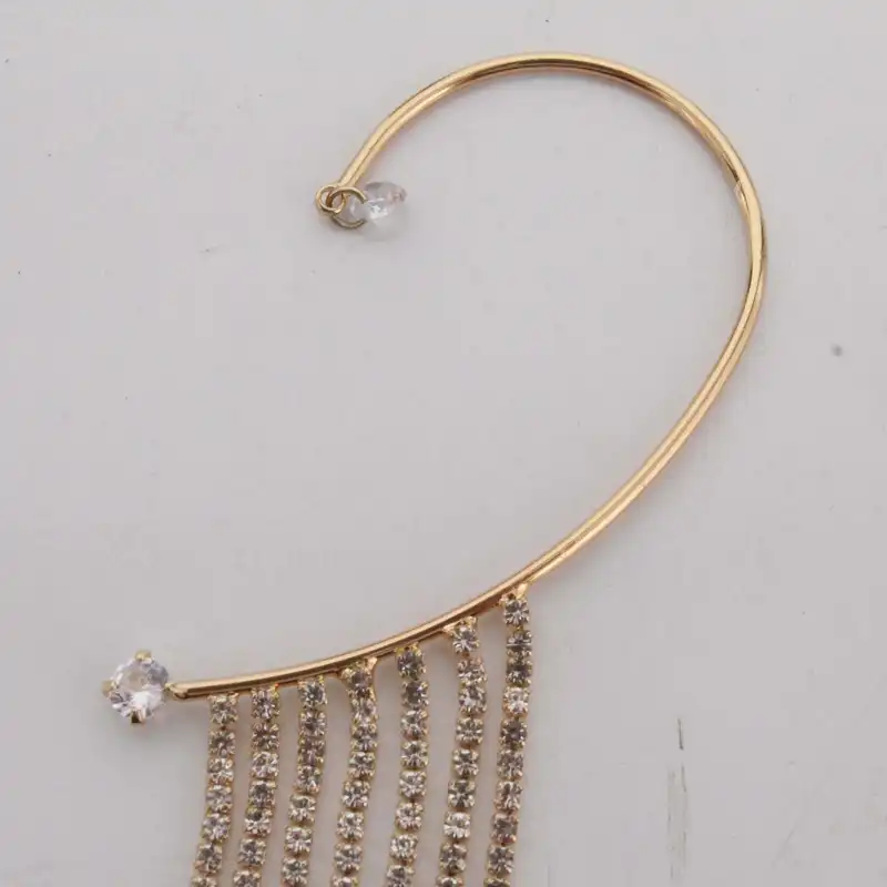 گوشواره زنانه مدل ایرکاف لاله گوش طرح آبشاری نگین دار کد 02