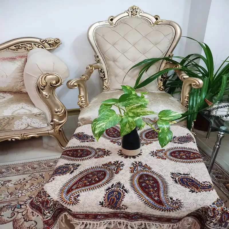 سفره قلمکار مدل گل پته ای