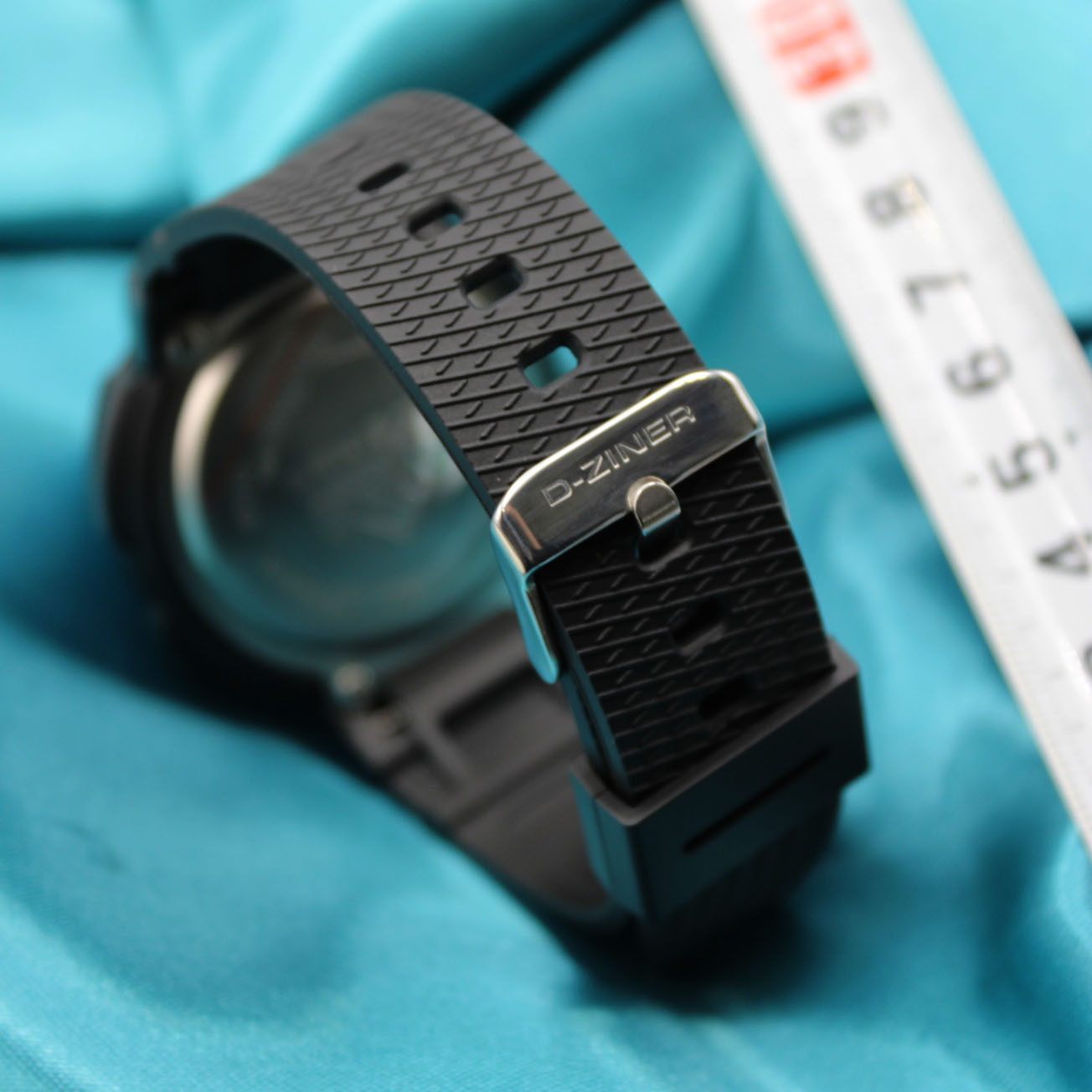 ساعت مچی دیجیتال مردانه دیزاینر مدل DZ_8277