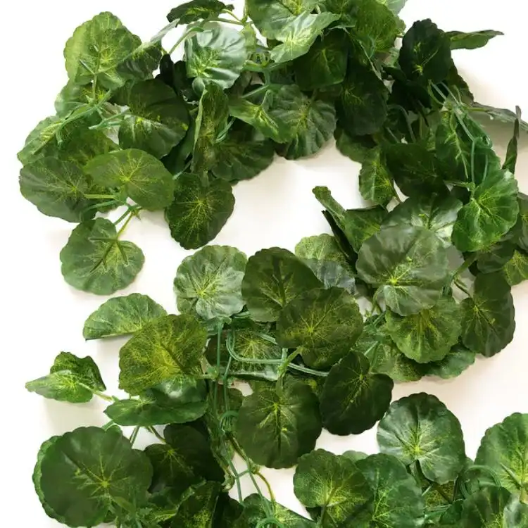 گل مصنوعی مدل ریسه برگ شمعدونی طرح TSG