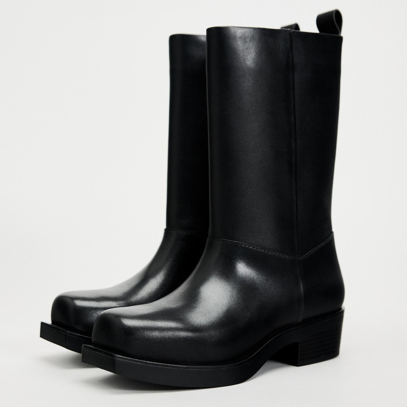 بوت زنانه مدل LEATHER