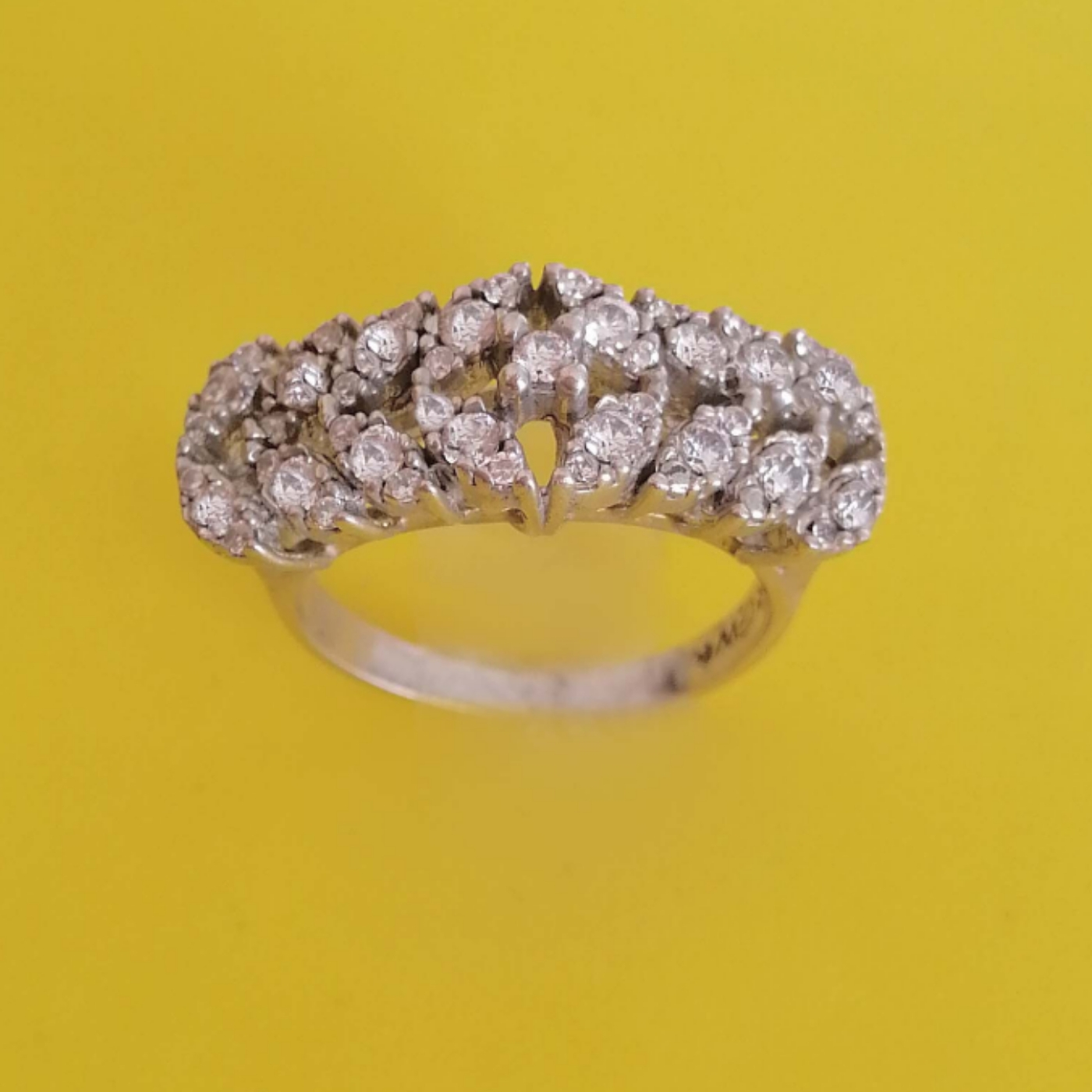 انگشتر نقره زنانه مدل Gh45