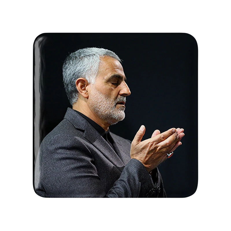مگنت خندالو طرح سردار قاسم سلیمانی کد 12605