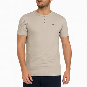 تی‌شرت آستین کوتاه مردانه مدل سه دکمه