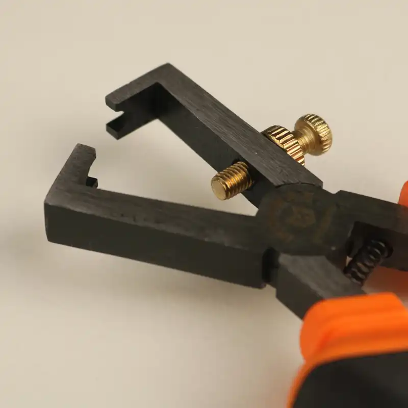 انبر سیم لخت کن  آیرون مکس کد IM-SP6  سایز 6