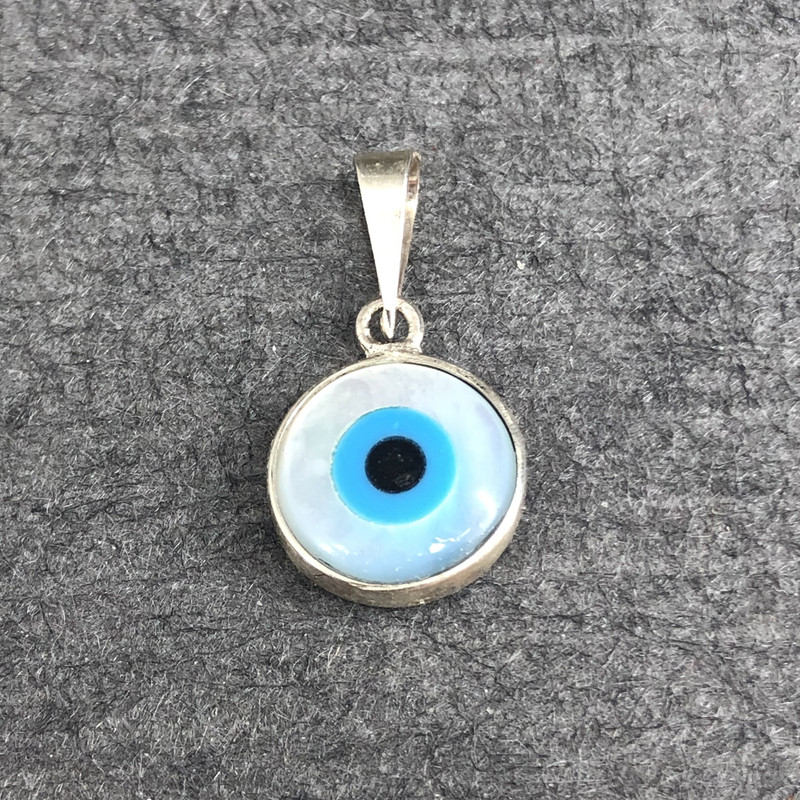 آویز گردنبند نقره زنانه گیرا مدل چشم نظر G773 آویز گردنبند نقره زنانه گیرا مدل چشم نظر G773