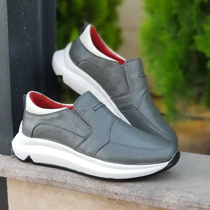 کفش روزمره زنانه مدل چرم طبیعی کد 00156t.k رنگ طوسی