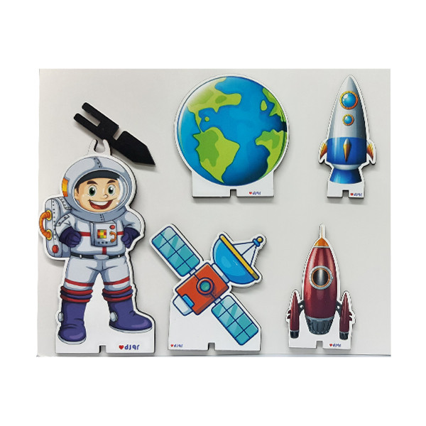 تاپر مدل فضانورد کد AstronautCandleTopper1 مجموعه 5 عددی