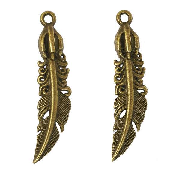 آویز گردنبند مدل پر کد AG 304 مجموعه 2 عددی آویز گردنبند مدل پر کد AG 304 مجموعه 2 عددی