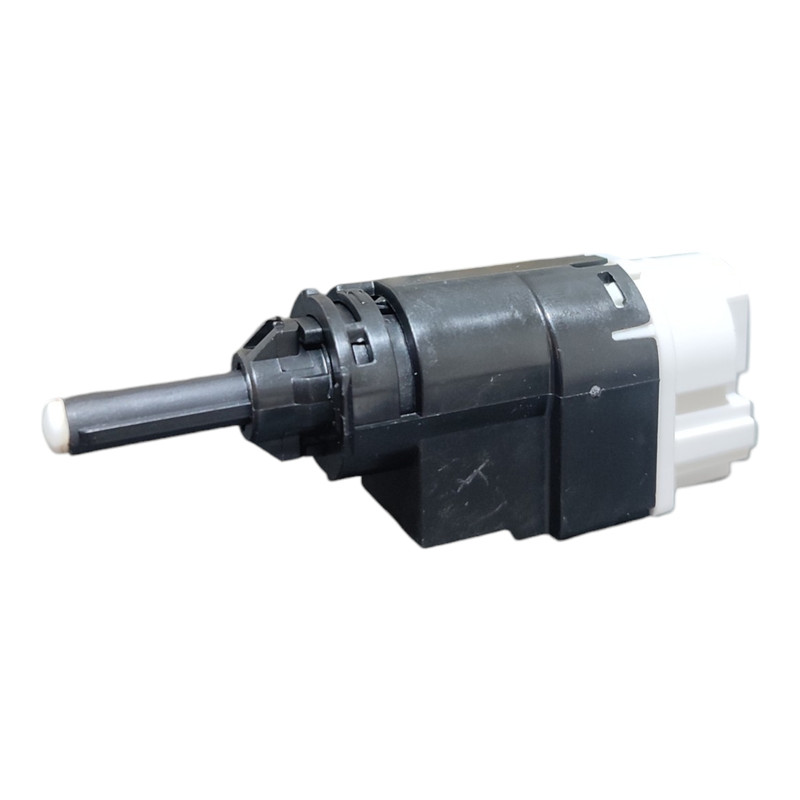 فشنگی استپ ترمز خودرو کروز پلاس کد 33062101 مناسب برای پژو 206