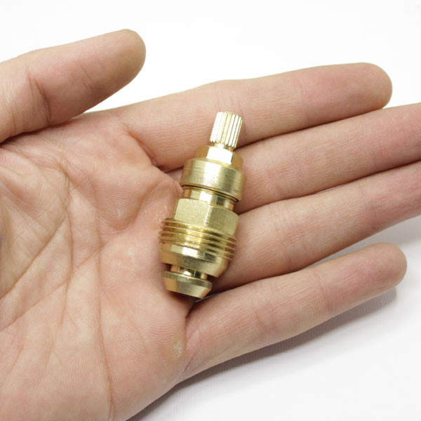 مغزی شیر رادیاتور دینا مدل هزار خار مجموعه دو عددی