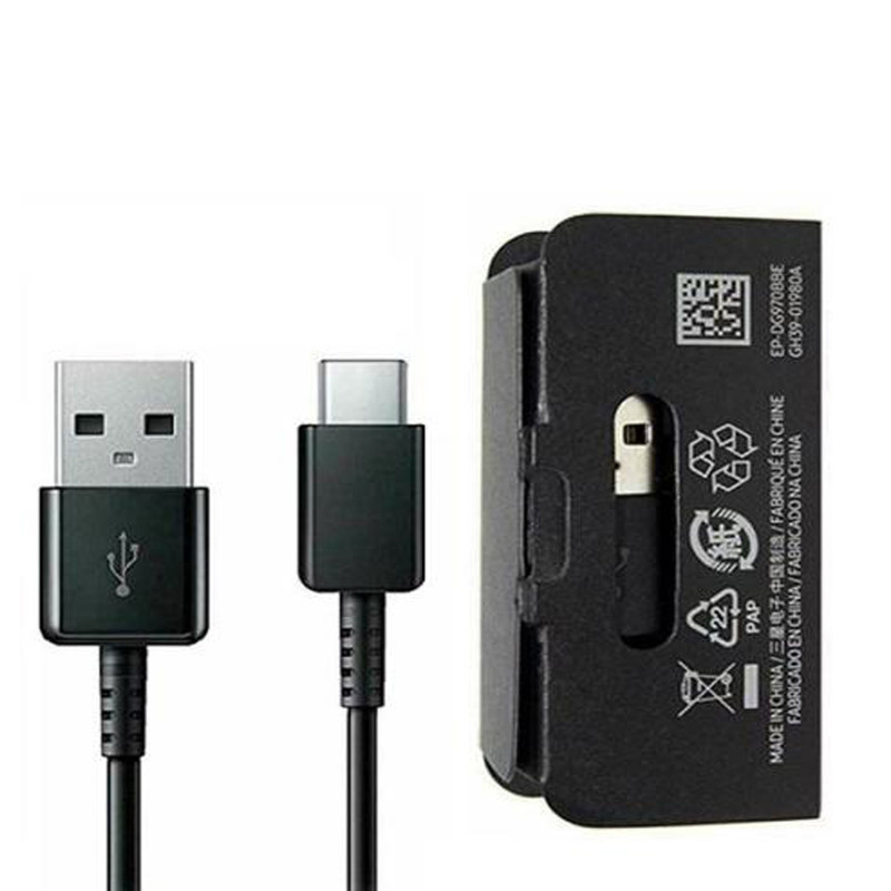 شارژر دیواری مدل EP-TA20EWE به همراه کابل تبدیل USB-C