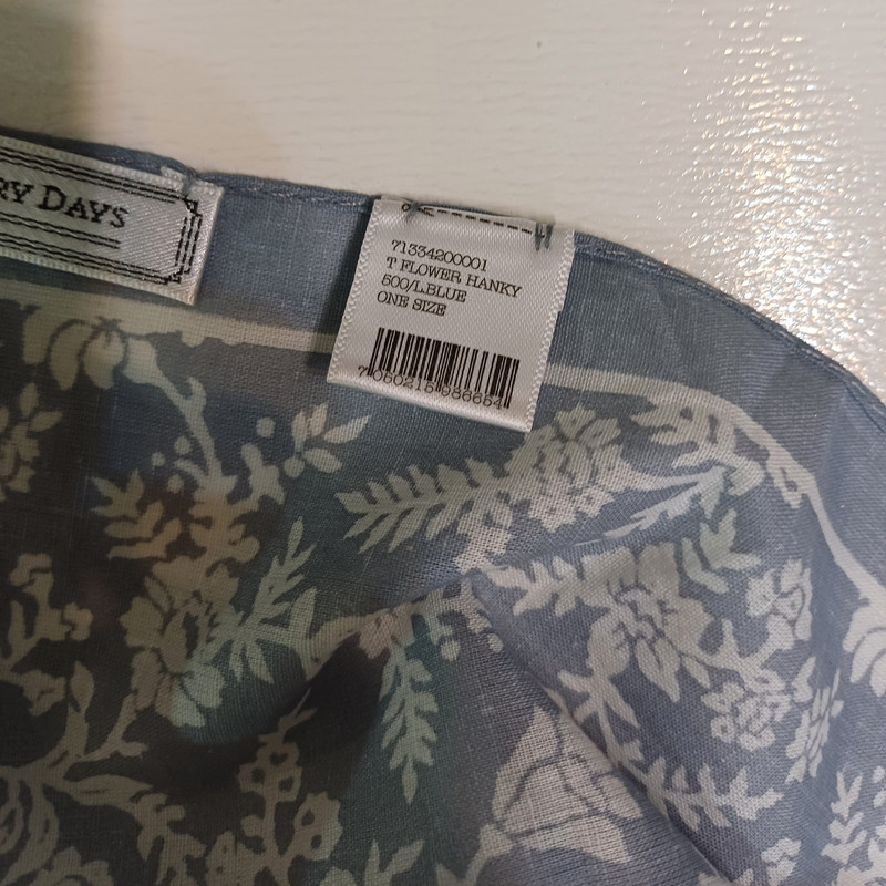 دستمال جیب مردانه دیس گلوری دیز مدل FLOWER HANKY