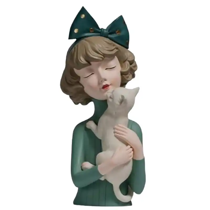 مجسمه طرح دختر مدل گربه بدست