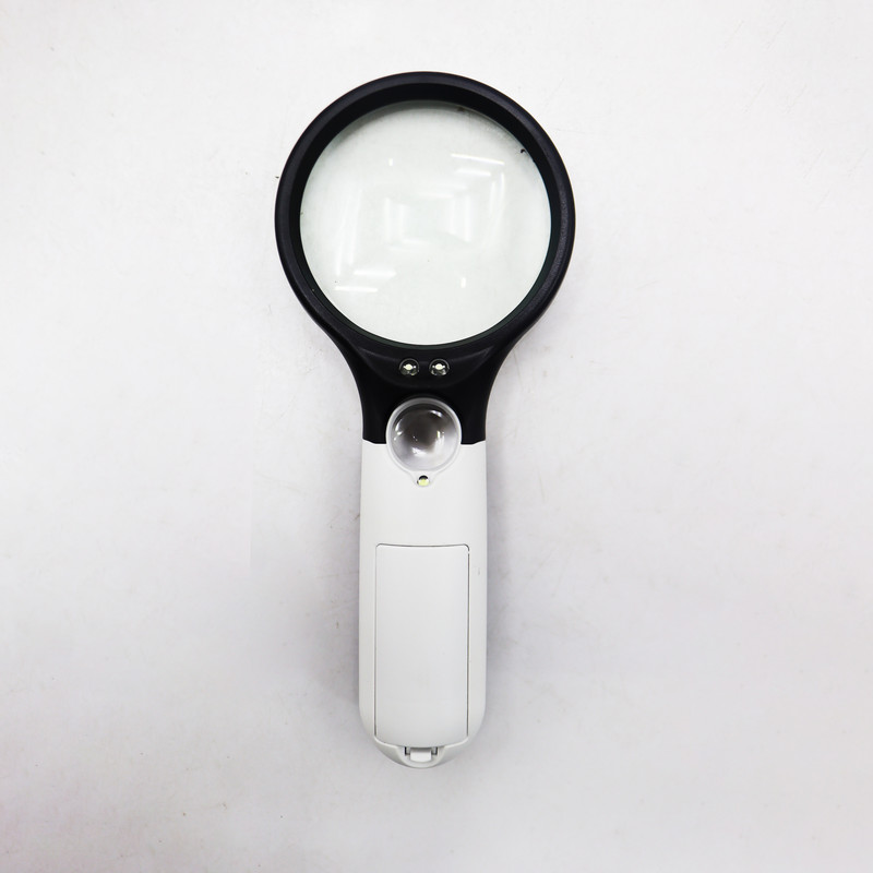 ذره بین مدل چراغدار کد YP-SM171