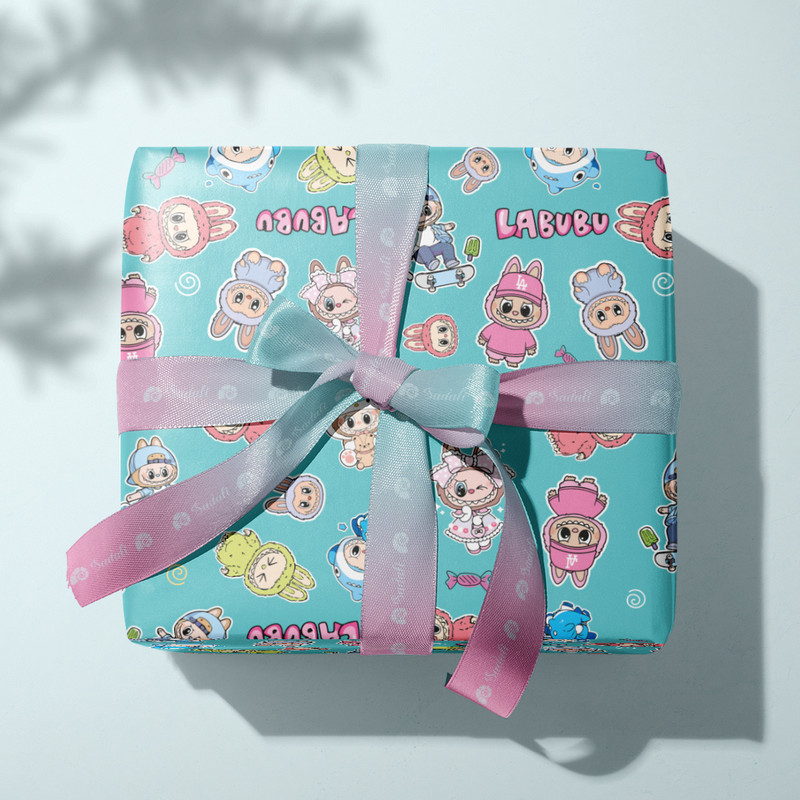 کاغذ کادو صدفی طرح لبوبو سایز 100*70 سانتی متر بسته 2 عددی